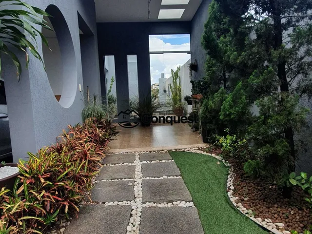 Imagem 13: Vendo- Linda Casa 03 Quartos com suíte, Acabamento Excelente, lote 420 metros ! Bairro