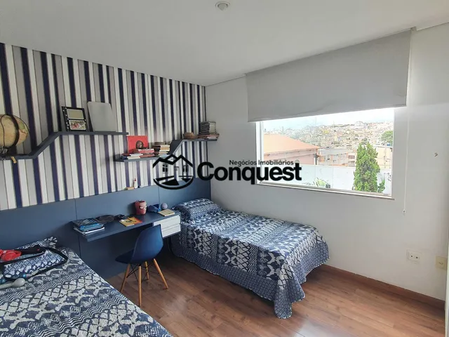 Imagem 10: Vendo- Linda Casa 03 Quartos com suíte, Acabamento Excelente, lote 420 metros ! Bairro