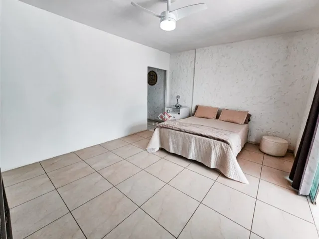 Imagem: Casas em Condomínios - 5 dormitórios
