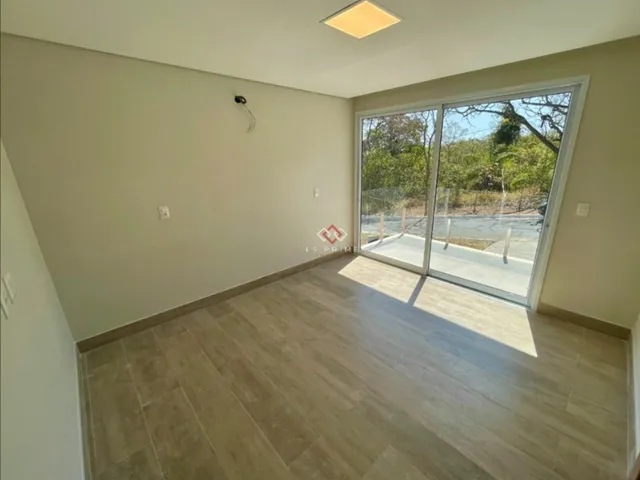 Imagem: Casas em Condomínios - 4 dormitórios