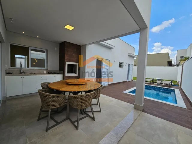 Imagem: Casa de Alto Padrão À Venda em Condomínio