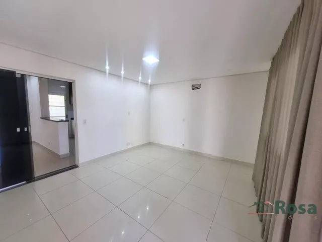 Imagem 16: Sobrado para venda , com 3 quarto(s) sendo 1 suíte, 4 vagas de garagem, próxima ao