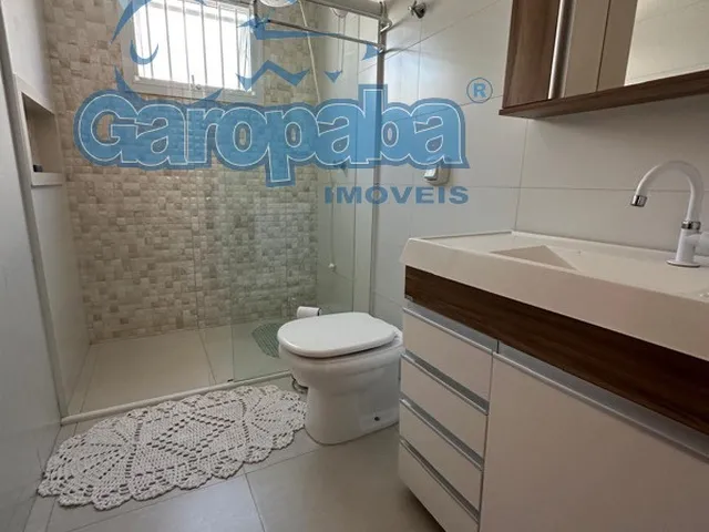 Imagem 9: Aluguel de Casa em Garopaba-SC: 3 Quartos, 1 Suíte, 3 Vagas. Próximo à Praia da Barra