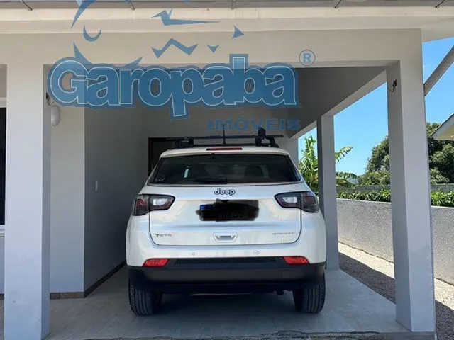 Imagem 16: Aluguel de Casa em Garopaba-SC: 3 Quartos, 1 Suíte, 3 Vagas. Próximo à Praia da Barra