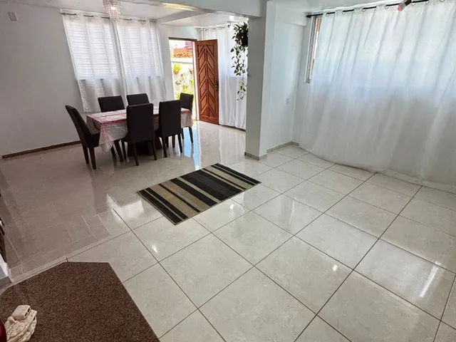 Imagem 2: Imóvel à venda: Excelente casa duplex com 02 lojas no bairro Santa Mônica em