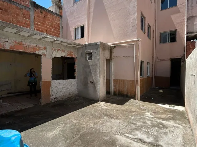 Imagem 3: Imperdível! Casa triplex à venda em Guarapari-ES, bairro Adalberto Simão Nader. 3