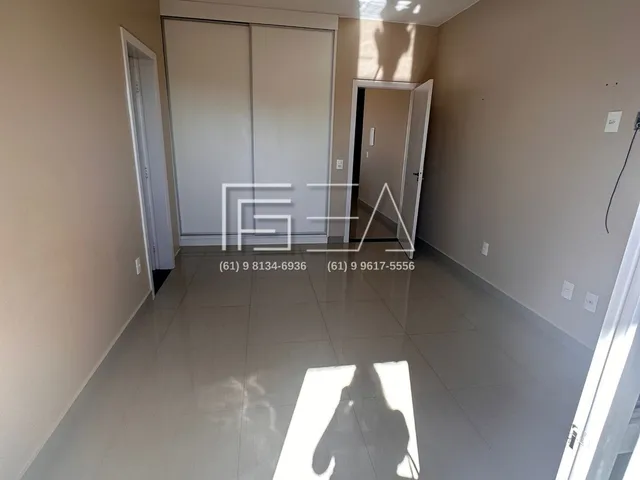 Imagem 15: Sobrado dos Disponível: 4 Quartos com Piscina e Conforto Garantido!