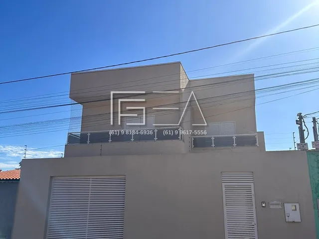 Imagem 14: Sobrado dos Disponível: 4 Quartos com Piscina e Conforto Garantido!