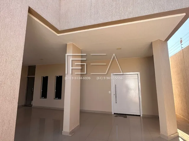 Imagem 8: Sobrado dos Disponível: 4 Quartos com Piscina e Conforto Garantido!