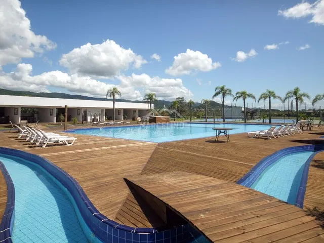 Imagem 3: Casa Alto Padrão - Condomínio Garopaba Internacional