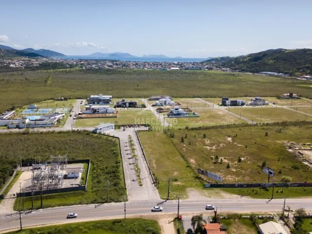 Imagem 2: Casa Alto Padrão - Condomínio Garopaba Internacional