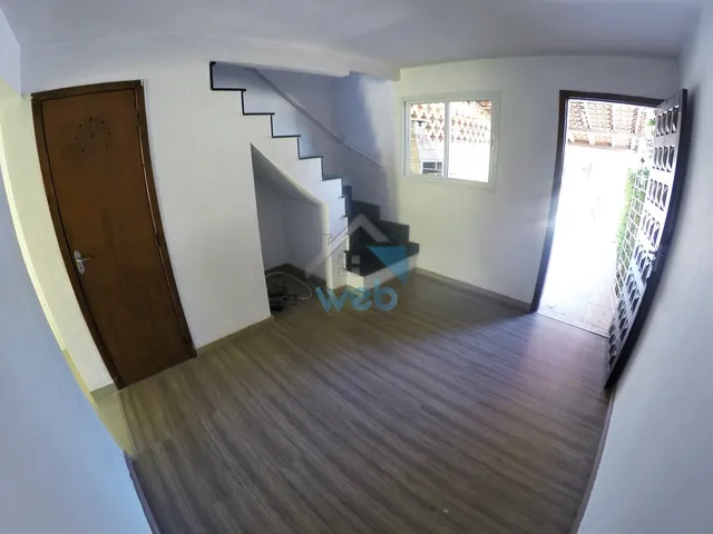 Imagem 5: Sobrado para Locação no Vitória Régia, com Dois Quartos, Sala, Cozinha, Banheiro