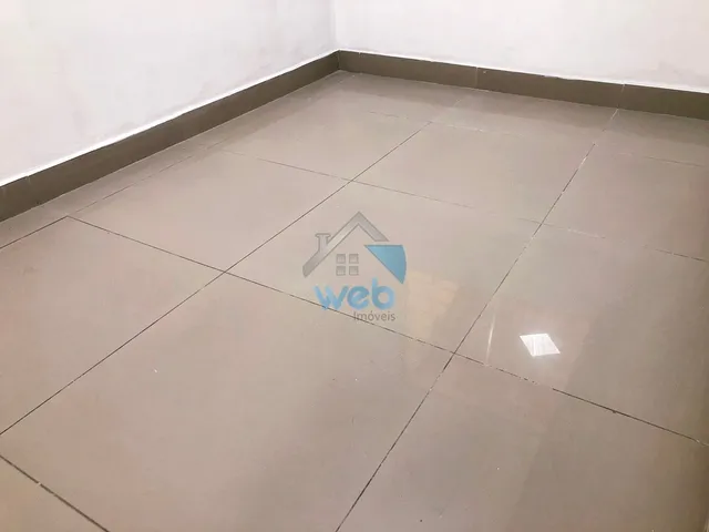 Imagem 9: Sobrado para Locação no Vitória Régia, com Dois Quartos, Sala, Cozinha, Banheiro