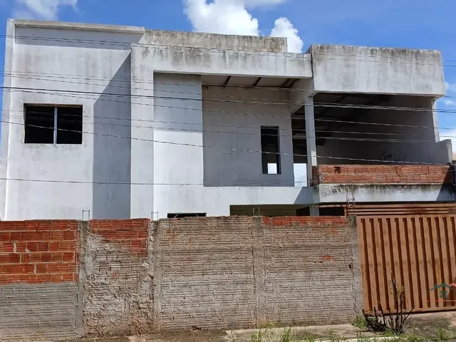 Imagem: Sobrado para venda, Jardim Comodoro, Cuiabá