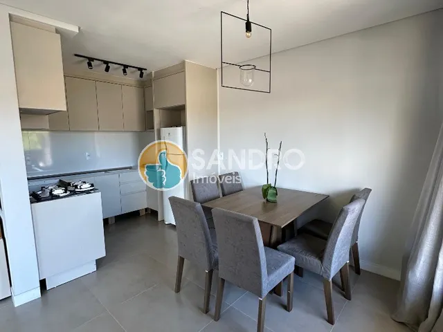 Imagem 4: Casa para alugar em Bombinhas-SC: 2 suítes, 3 salas, 3 banheiros e mais! Acomoda até 10