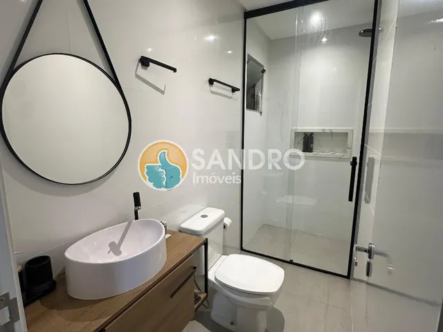 Imagem 10: Casa para alugar em Bombinhas-SC: 2 suítes, 3 salas, 3 banheiros e mais! Acomoda até 10