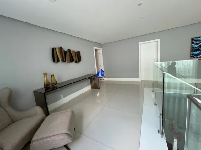 Imagem 5: CASA À VENDA ALPHAVILLE II SALVADOR R$ 4.990.000,00 DECORADA, 4 SUÍTES, 3 CLOSETS