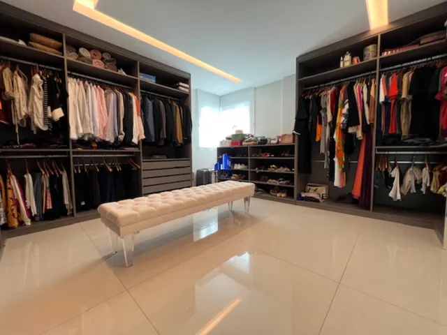 Imagem 6: CASA À VENDA ALPHAVILLE II SALVADOR R$ 4.990.000,00 DECORADA, 4 SUÍTES, 3 CLOSETS