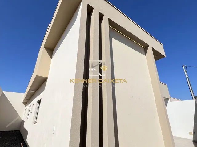 Imagem: Casa À Venda no Bairro Afonso Queiroz