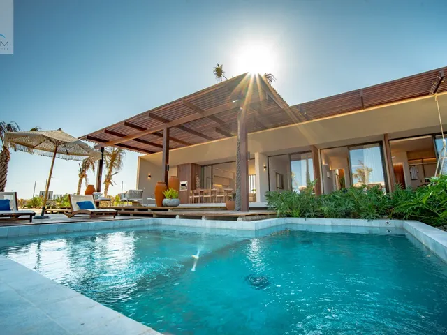 Imagem 5: Casa em Condomínio de Luxo à Venda em Fortim-CE, Bairro Pontal do Maceió: 3 Quartos, 3