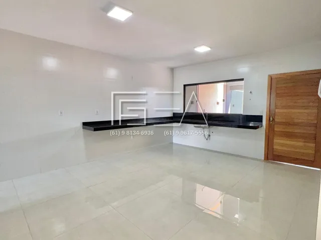 Imagem 3: Linda Casa com 3 Quartos, 2 Suítes com Closet e Elegante Pergolado!