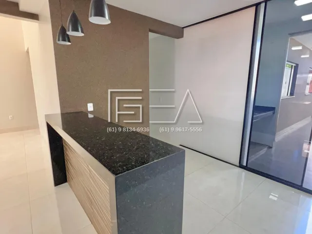 Imagem 2: Linda Casa com 3 Quartos, 2 Suítes com Closet e Elegante Pergolado!