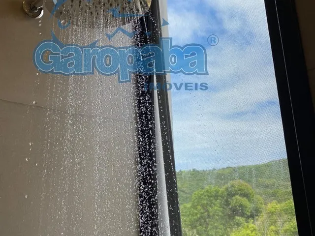 Imagem 13: Aluguel de temporada em Garopaba: Casa nova, 3 quartos, 1 suíte, 2 banheiros, 4 vagas de