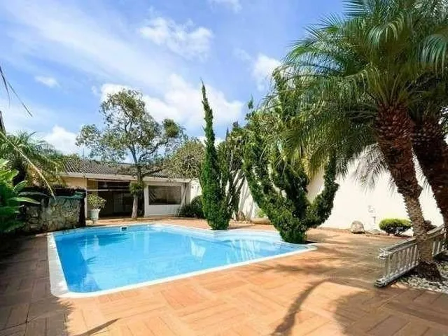 Imagem: Casa Térrea com Piscina e Gourmet na Vila
