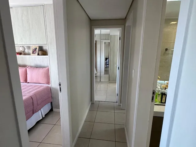 Imagem 10: Vendo Apartamento 3/4 com Suíte, 2 Vagas de Garagem Coberta, Armários Planejados, Fino