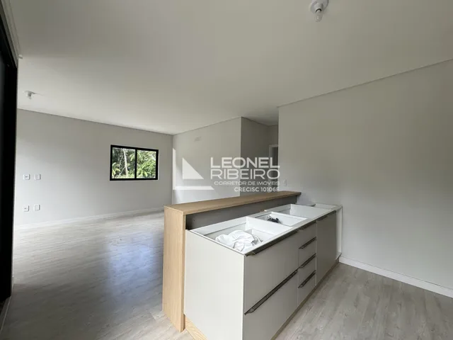 Imagem 2: Casa à venda com 3 dormitórios, 180 m² no bairro Imigrantes em Timbó-SC