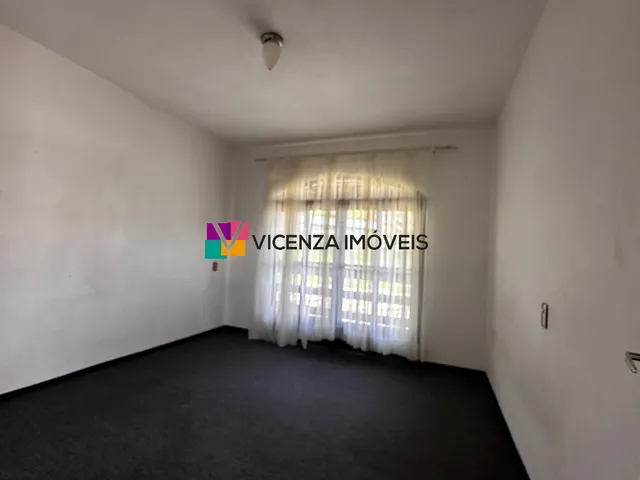 Imagem 12: Sobrado com 3 dormitórios à venda no bairro Glória, Joinville/SC