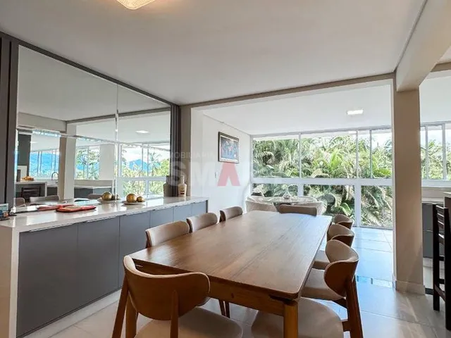 Imagem 15: Casa Mobiliada com 1 Suíte e 2 Quartos À Venda no Água Verde