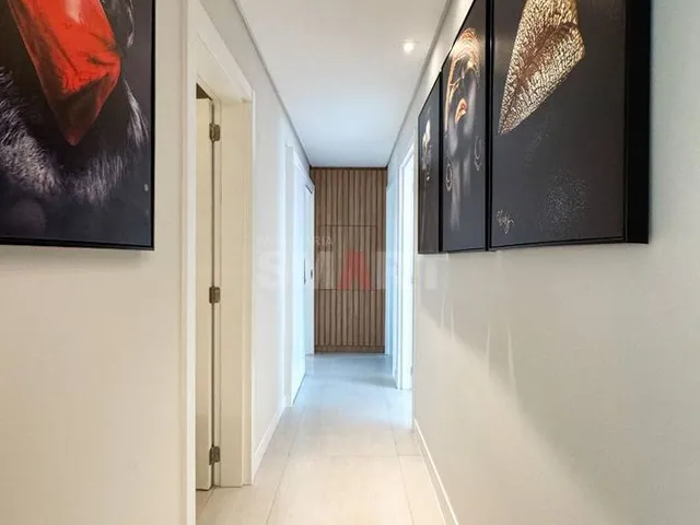 Imagem 7: Casa Mobiliada com 1 Suíte e 2 Quartos À Venda no Água Verde