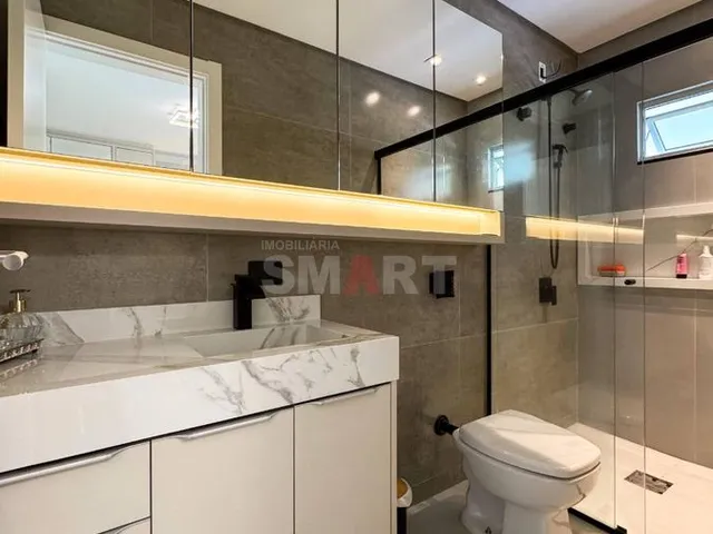 Imagem 14: Casa Mobiliada com 1 Suíte e 2 Quartos À Venda no Água Verde