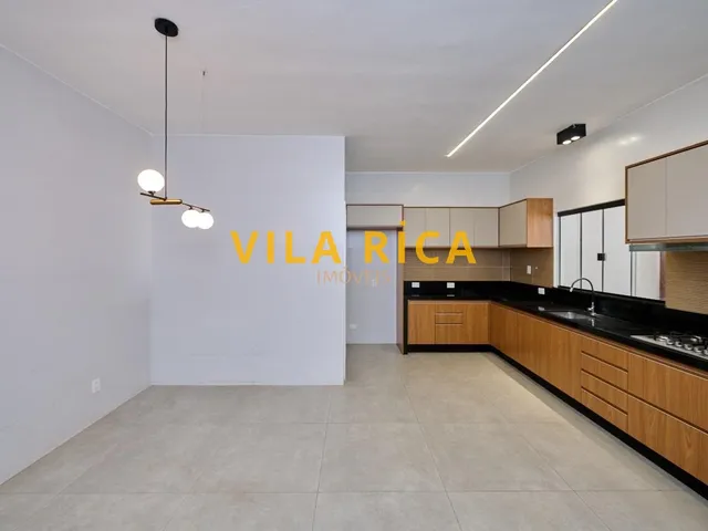 Imagem 16: Excelente Casa 4 Quartos Sendo 2 Suites, Sala com Dois Ambientes, Cozinha com Armários