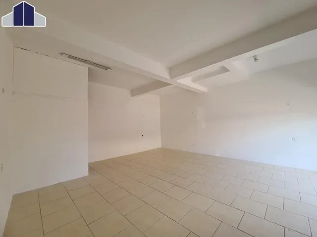 Imagem 2: Loja com 2 Dormitorio(S) Localizado(A) no Bairro Niteroi em Canoas / Rio Grande do Sul Re