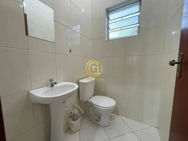 Imagem 13: Imperdível: Casa À Venda em Jacareí-Sp, Centro - 3 Quartos, 1 Suíte, 2 Salas, 2