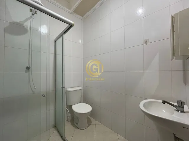 Imagem 7: Imperdível: Casa À Venda em Jacareí-Sp, Centro - 3 Quartos, 1 Suíte, 2 Salas, 2