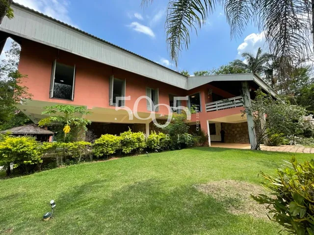 Imagem: Casa em Condomínio Mobiliada À Venda no