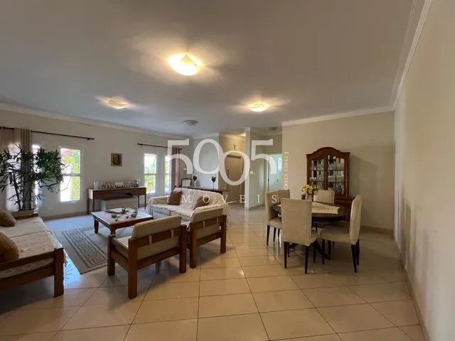 Imagem: Casa Térrea de Esquina À Venda no Condomínio