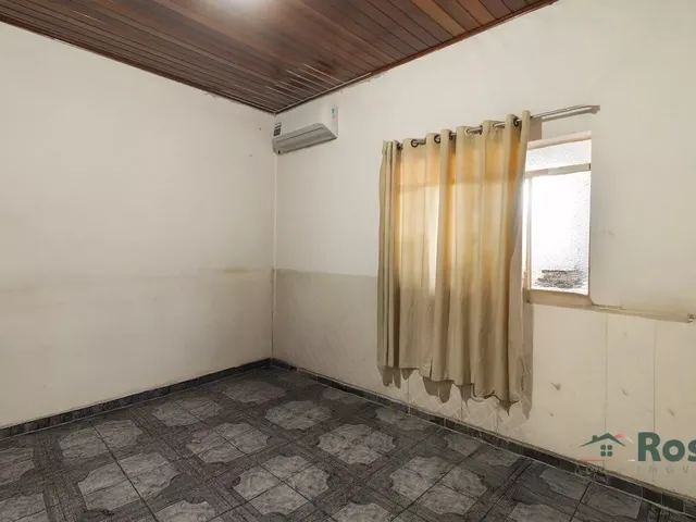 Imagem 2: Casa à Venda com 4 Quarto(s), no Bairro Goiabeiras, Cuiabá