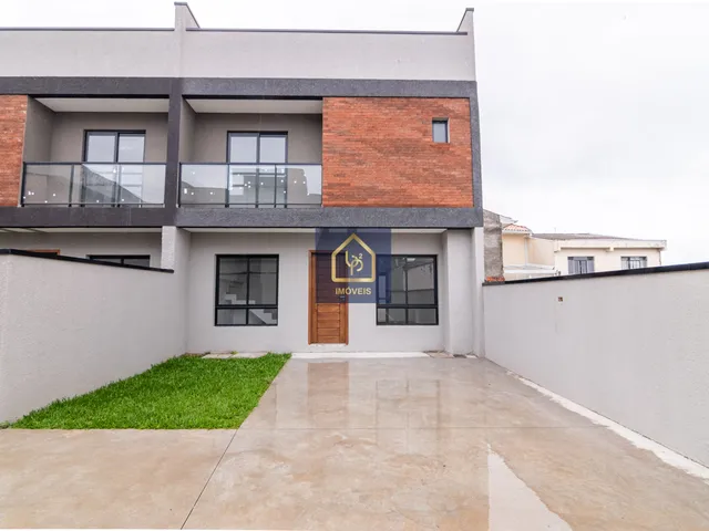 Imagem 1: Sobrado Triplex com 3 dormitórios (1 suite) à venda. São 145,00 m² por R$ 679.000 no