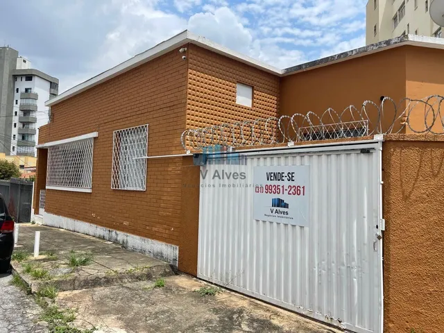 Imagem: Locação - Casa com 250M² de Área Construída
