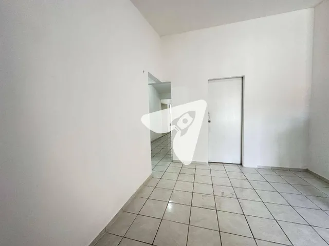 Imagem 8: Casa com 3 Dormitórios para Alugar, 150 M² por R$ 1.761,99/Mês - Cidade 2000