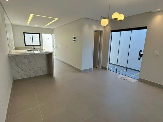 Imagem 13: Maravilhosa Casa Duplex à Venda em Guarapari-ES, Bairro Perocão: 3 Quartos, 3 Suítes