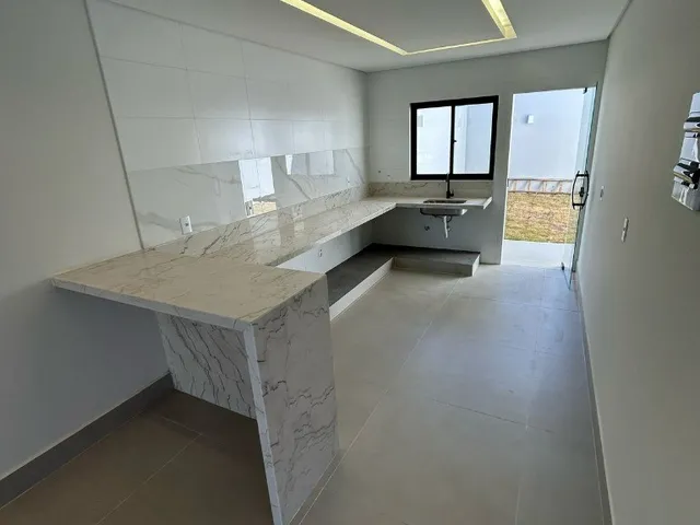 Imagem 7: Maravilhosa Casa Duplex à Venda em Guarapari-ES, Bairro Perocão: 3 Quartos, 3 Suítes