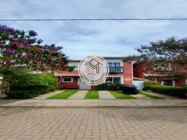 Imagem 9: Lindo Sobrado com 122M². 3 Dormitórios, Suíte. Área Externa com Churrasqueira e Deck