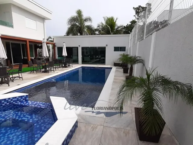 Imagem: Casa Alto Padrão na Principal Avenida de