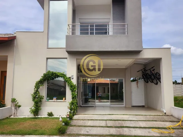 Imagem: Linda casa com piscina privativa, ideal