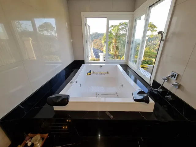 Imagem 3: Casa com VISTA MAGNÍFICA em NOVA PETRÓPOLIS à venda - Pousada da Neve - Com